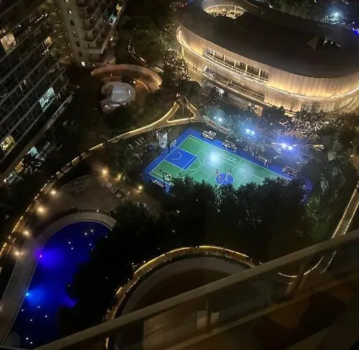 Apartment 2 Bedrooms Penthouse In Azure Paranaque