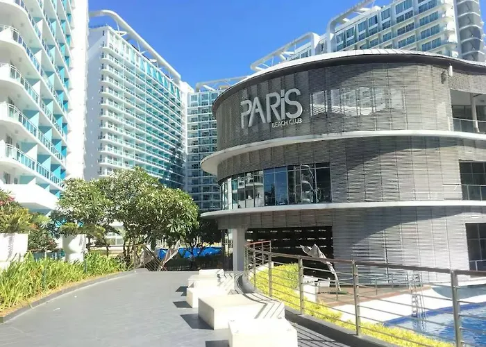 2 Bedrooms Penthouse In Azure Paranaque