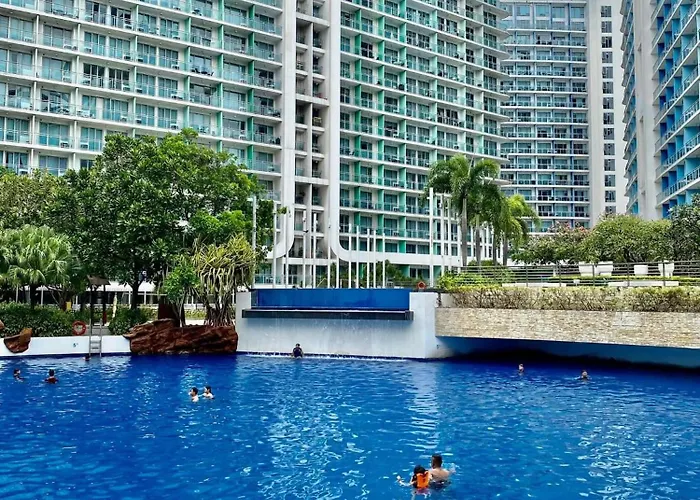 Apartment 2 Bedrooms Penthouse In Azure Paranaque Manila
